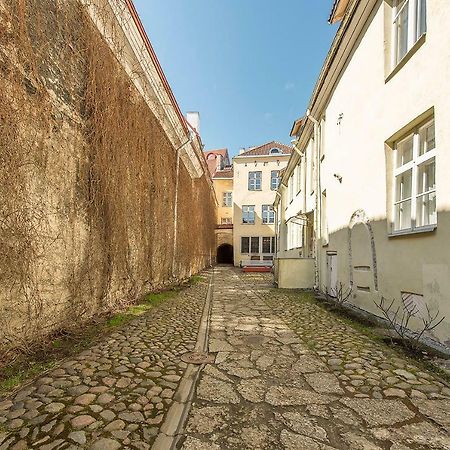 The End Of Alley Talin Exterior foto